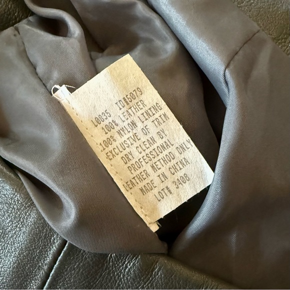 Vintage High Waist Genuine Leather Pants Grey With Subtle Silver Metallic Sheen - Picture 5 of 12